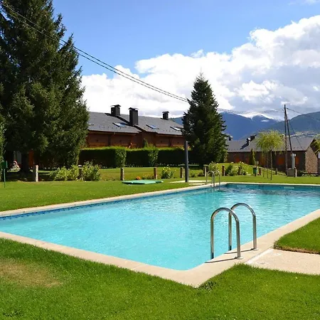 En Con Piscina Lejlighed